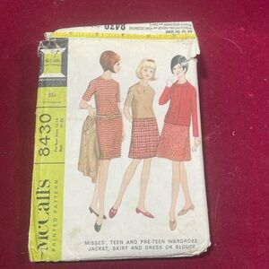 Sewing pattern (vintage)